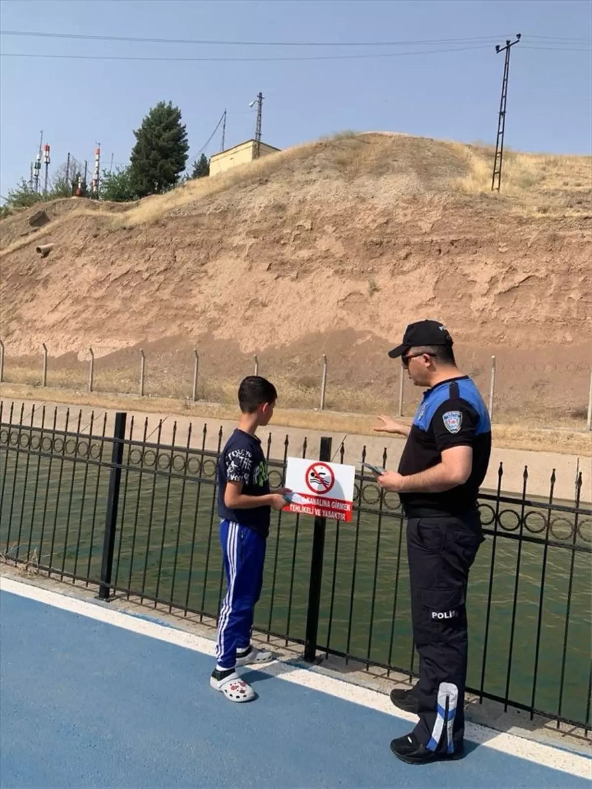 Batman'da Boğulmalara Karşı Broşür Dağıtımı
