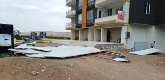 Batman'da Şiddetli Rüzgar İnşaatta Hasara Neden Oldu