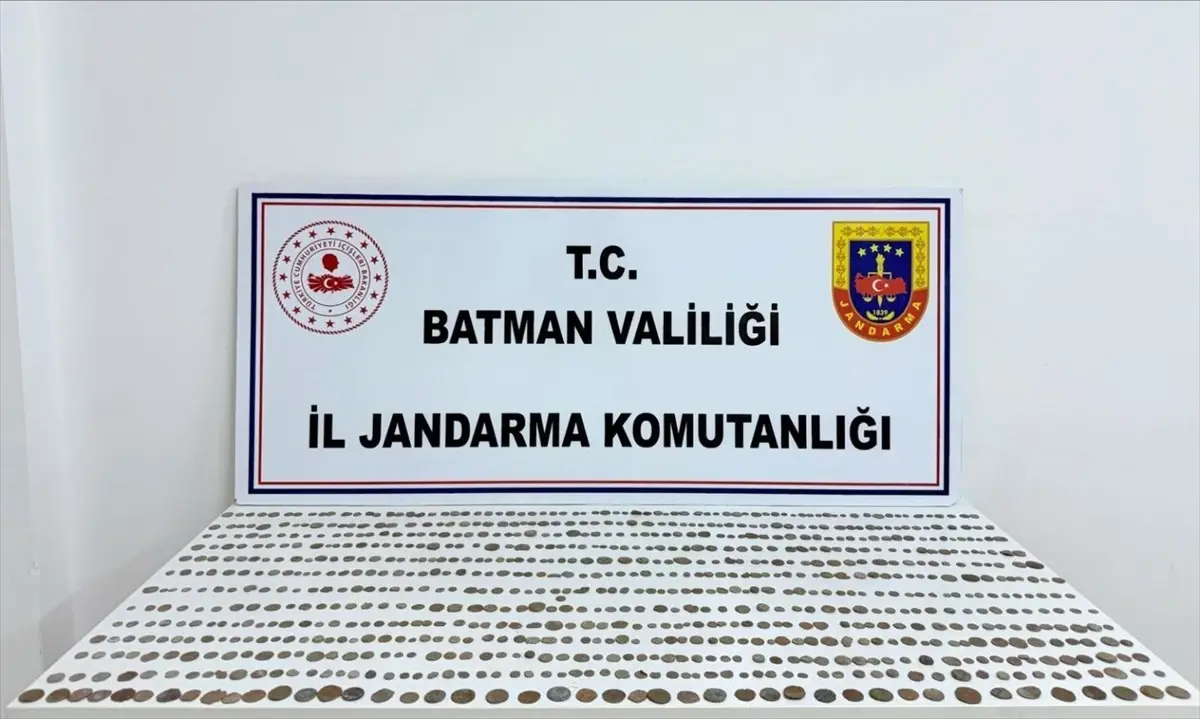 Batman'da Tarihi Eser Kaçakçılığı Operasyonu: 2 Zanlı Yakalandı