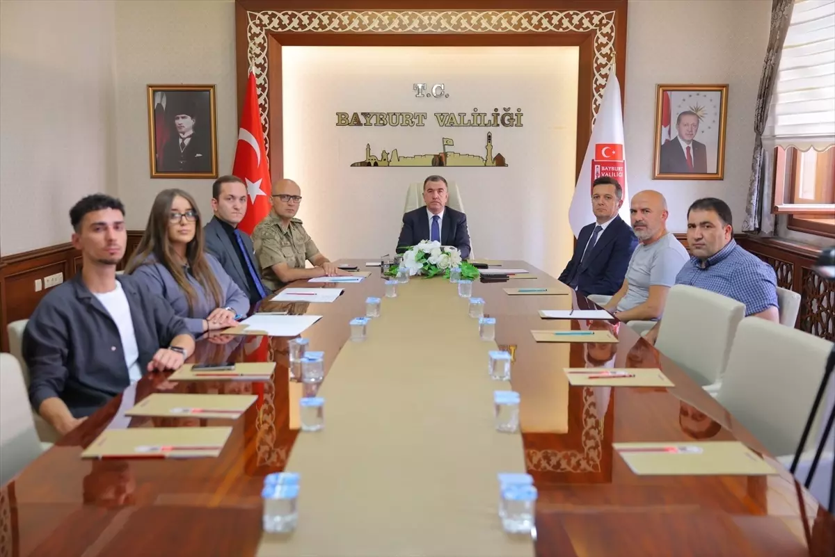 Bayburt'ta Güvenlik ve Asayiş Bilgilendirme Toplantısı Gerçekleştirildi