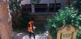 Bayburt'ta Mezarlık Temizleme Çalışmaları Devam Ediyor