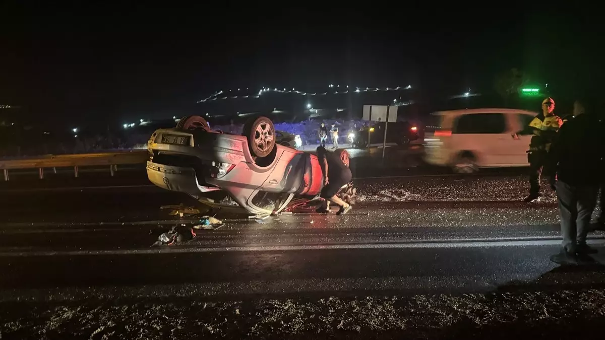 Bayburt'ta Otomobil Kaza Yaptı, 6 Yaralı