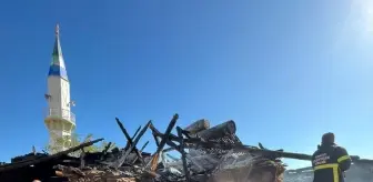 Çanakkale'de Ev Yangını Kontrol Altına Alındı