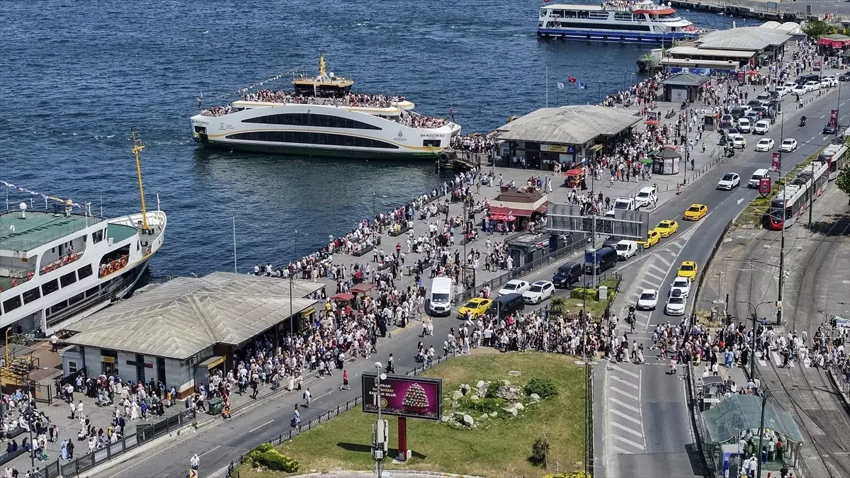 Kurban Bayramı'nda Tarihi Yarımada'ya Yoğun İlgi