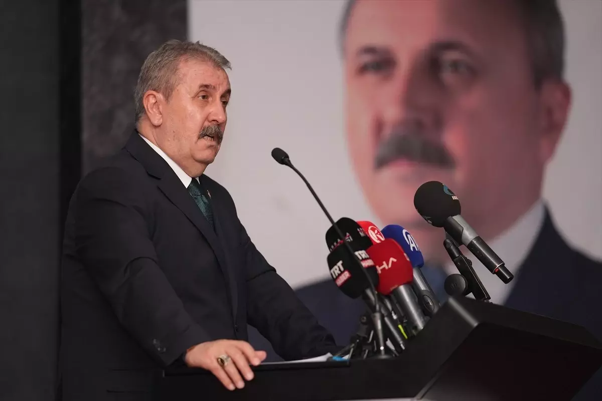 BBP Genel Başkanı Destici, Erzurum'da 'Doğu Anadolu Çalıştayı'nda konuştu Açıklaması