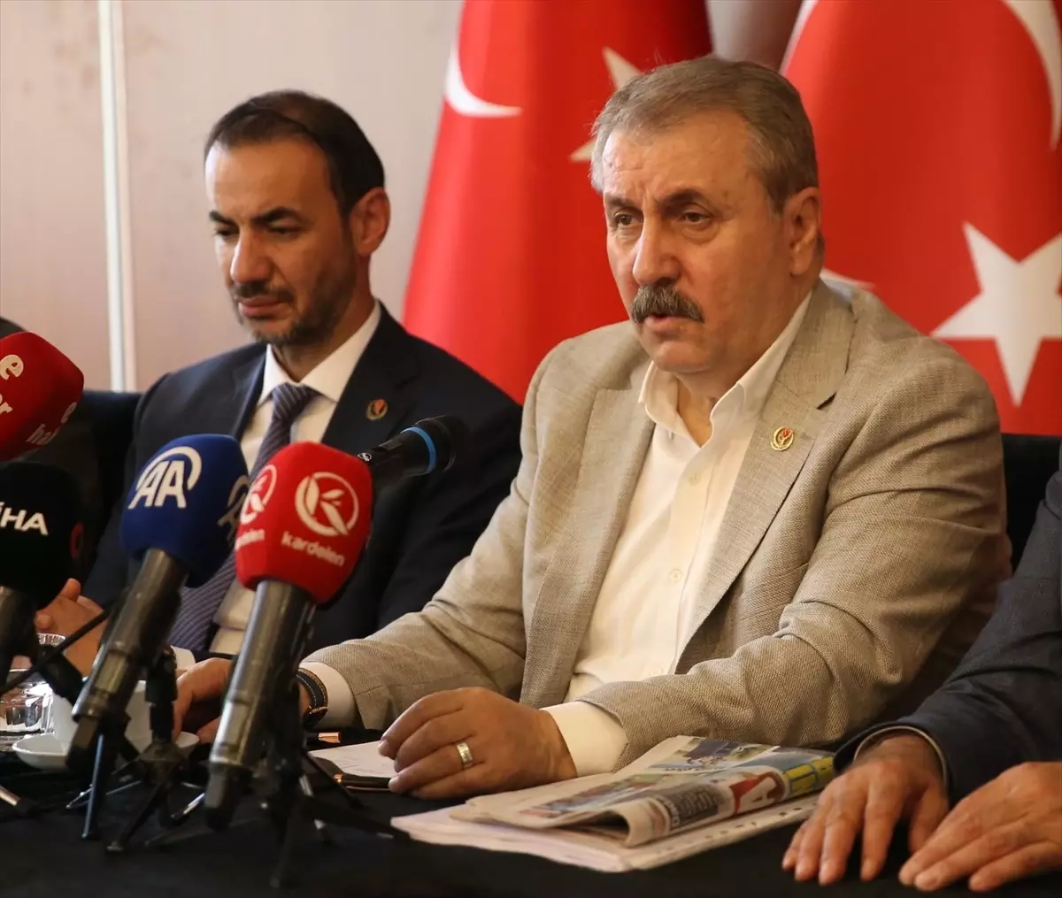 BBP Genel Başkanı Destici'den CHP Kurultayı ve Yolsuzluk Açıklamaları