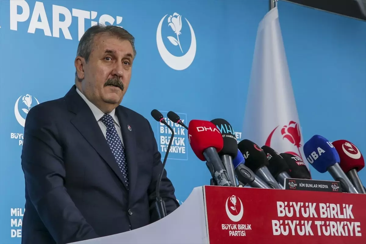 Mustafa Destici'den İsrail'e Sert Tepki: 'Soykırımın İtirafıdır'