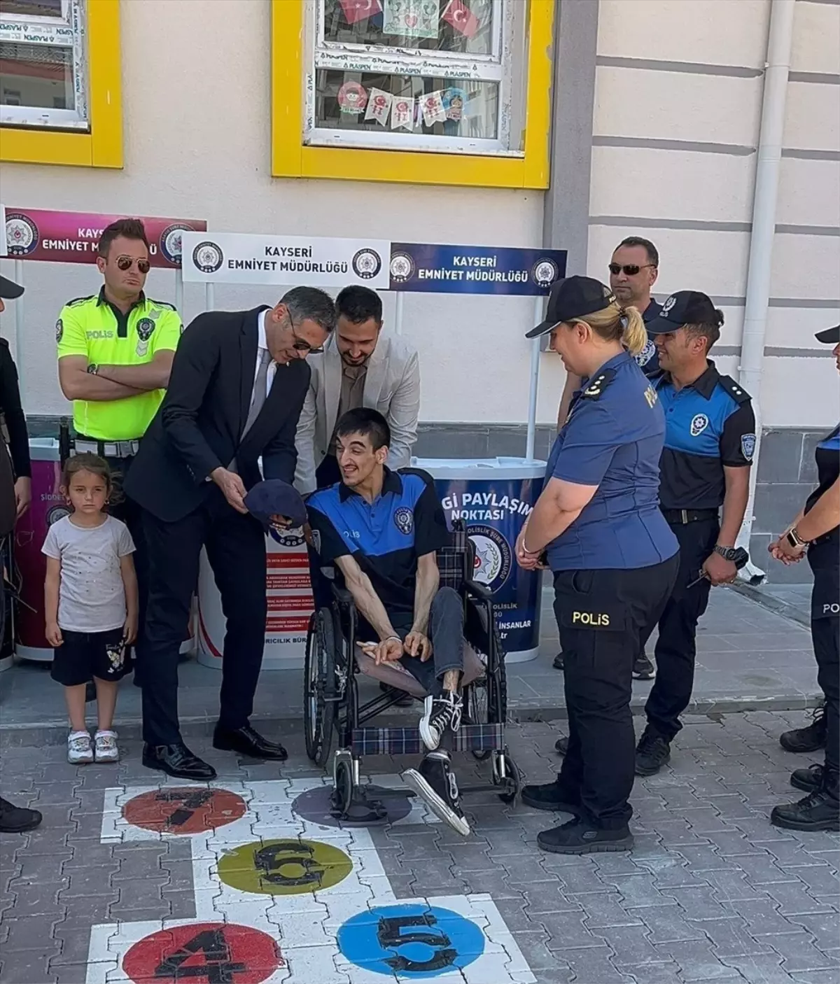 Engelli Bireyin Polis Olma Hayali Gerçekleşti