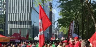 Belçika'da Çalışanlar Kemer Sıkma Politikalarına Karşı Grevde
