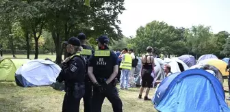 Berlin'de Filistin Destekçileri Protesto Kampını Boşalttı