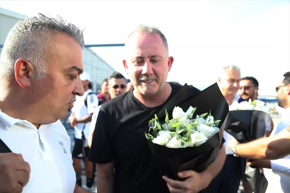 Beşiktaş, Corendon Alanyaspor Maçı İçin Alanya'da
