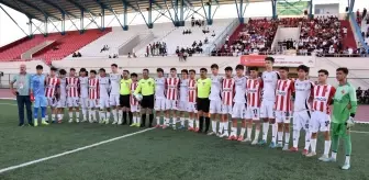Beşiktaş ve Şırnak Petrol Spor U16 Takımları Dostluk Maçı Yaptı