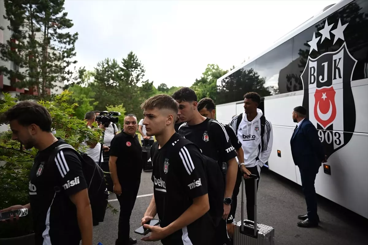 Beşiktaş Avusturya Kampına Gitti
