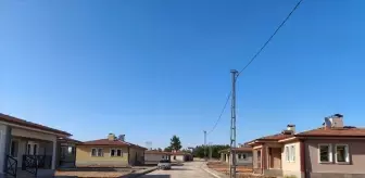 Afetzedeler Yeni Köy Tipi Konutlarına Yerleşti