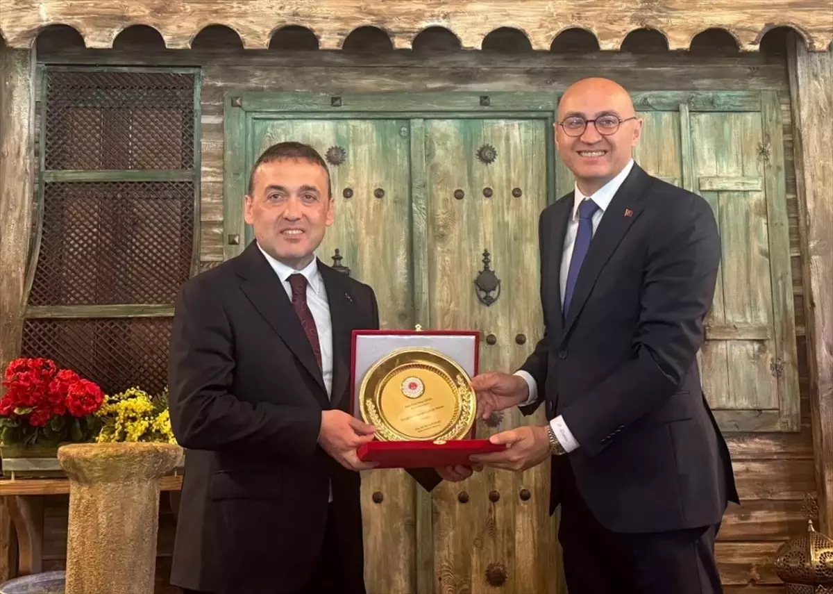Beykoz Cumhuriyet Başsavcısı Duman'dan Kaymakam Sözer'e Veda Yemeği