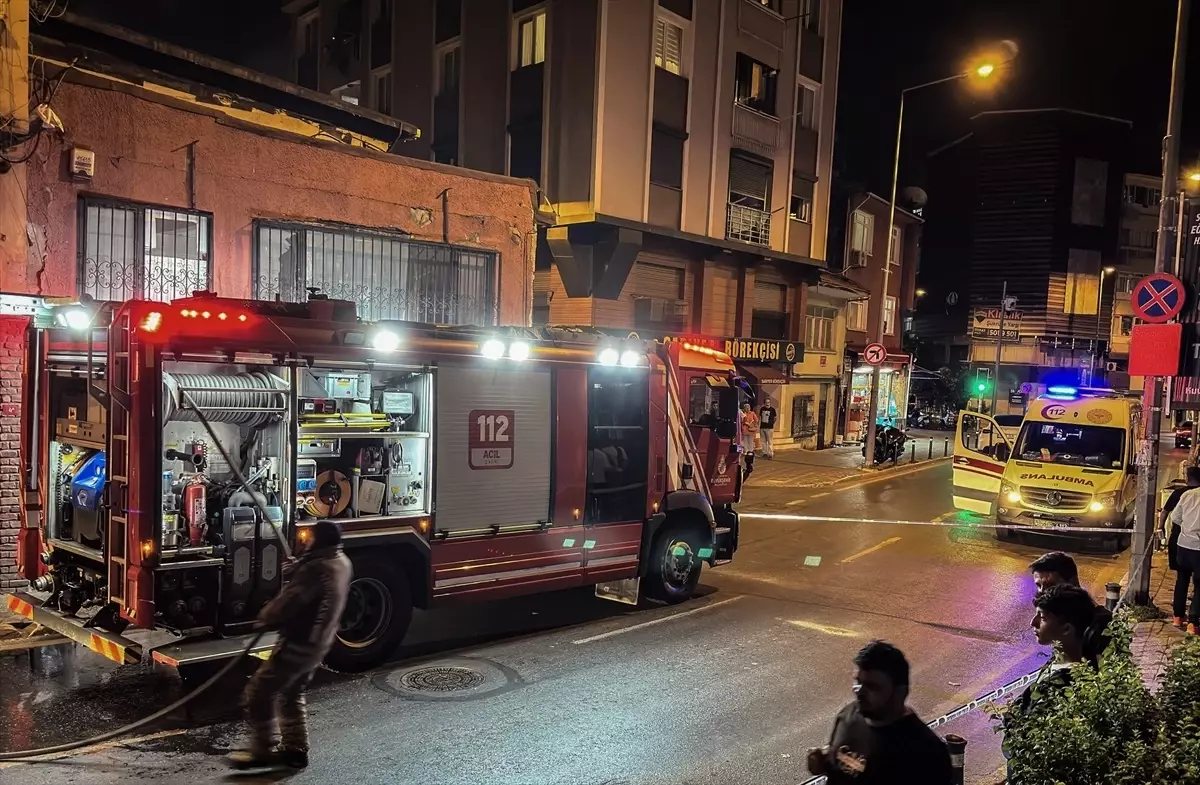 Beyoğlu'nda Bodrum Katında Yangın Çıktı