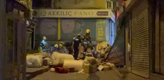 Beyoğlu'nda Patlama Sonrası Bina Çöktü