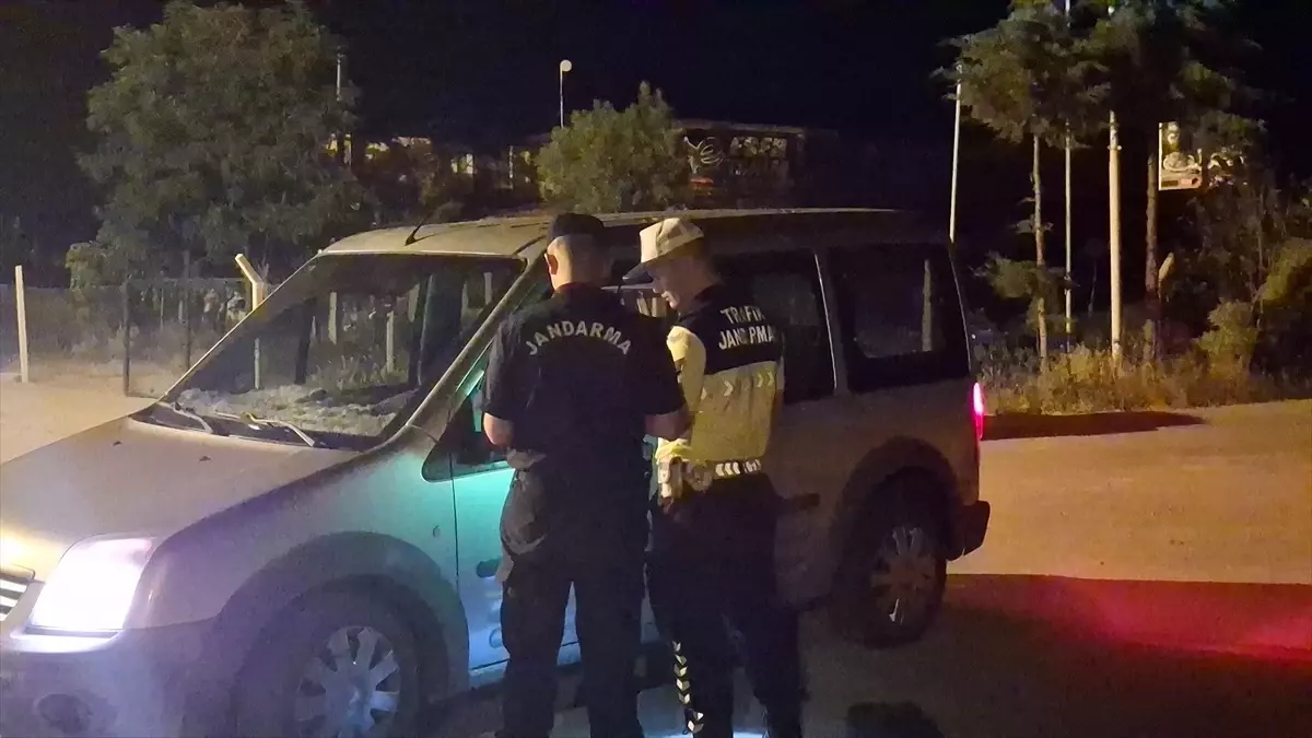 Beypazarı'nda Jandarma Ekiplerinden Trafik Denetimi
