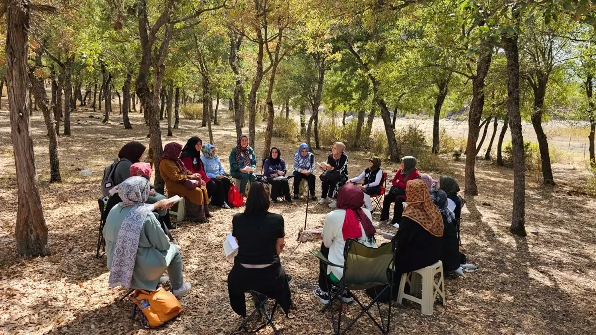 Filistinli Çocuklar Beyşehir'de Doğa Etkinliğinde Buluştu