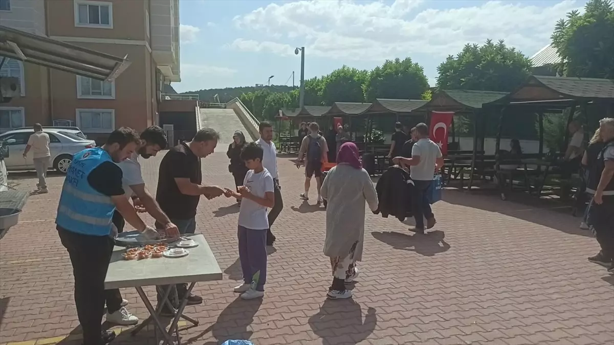 Konya'da Öğrencilere Lokma İkramı
