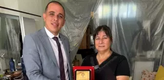 Beyşehir'de 35 Yılını Dolduran Esnaflara Plaket Takdim Edildi