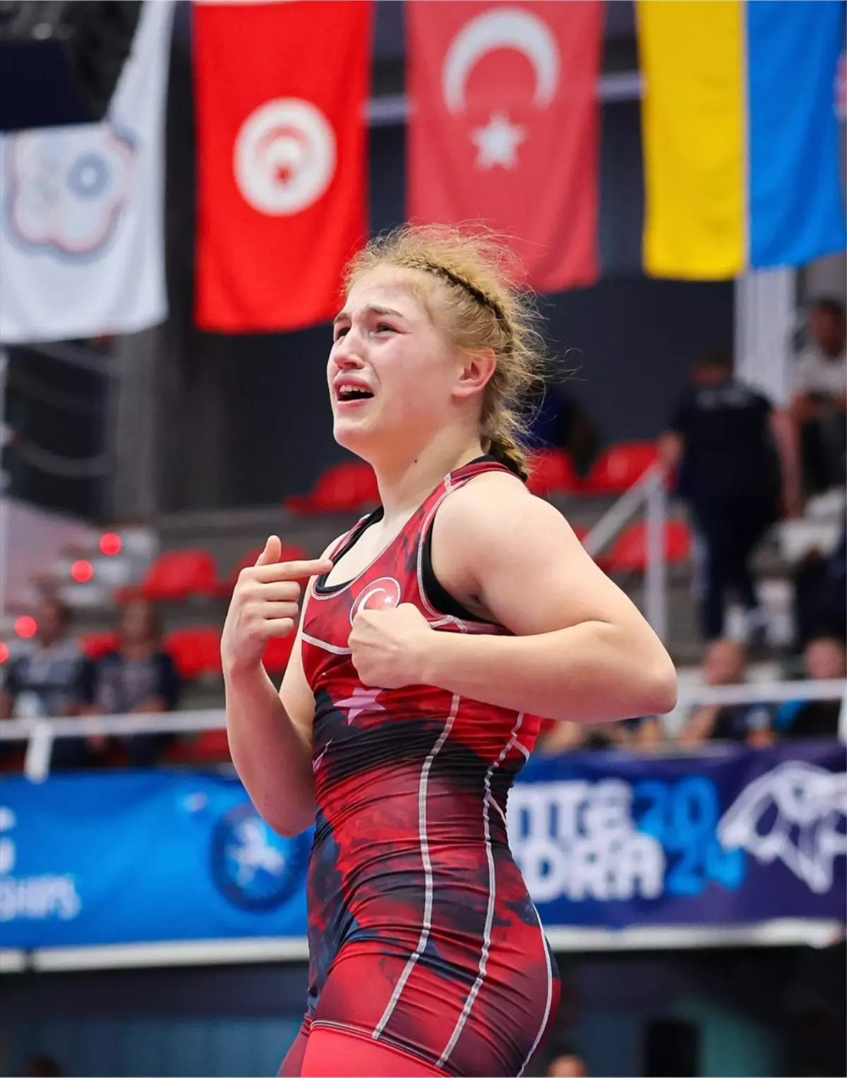 Beyza Nur Akkuş, 20 Yaş Altı Dünya Güreş Şampiyonası'nda Bronz Madalya Kazandı