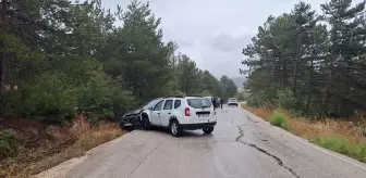 Bilecik'te Otomobil Kazası: 3 Yaralı