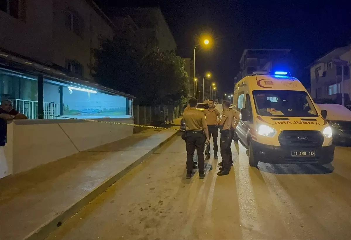 Bilecik'te Bıçaklı Kavga: 1 Ölü, 2 Yaralı