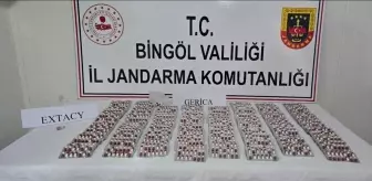 Bingöl'de 1974 Uyuşturucu Hap Ele Geçirildi, 2 Zanlı Tutuklandı