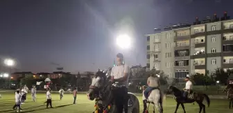 Bingöl'de 'Yeni Yüzyıl Barış Faaliyetleri' kapsamında atlı spor gösterileri düzenlendi