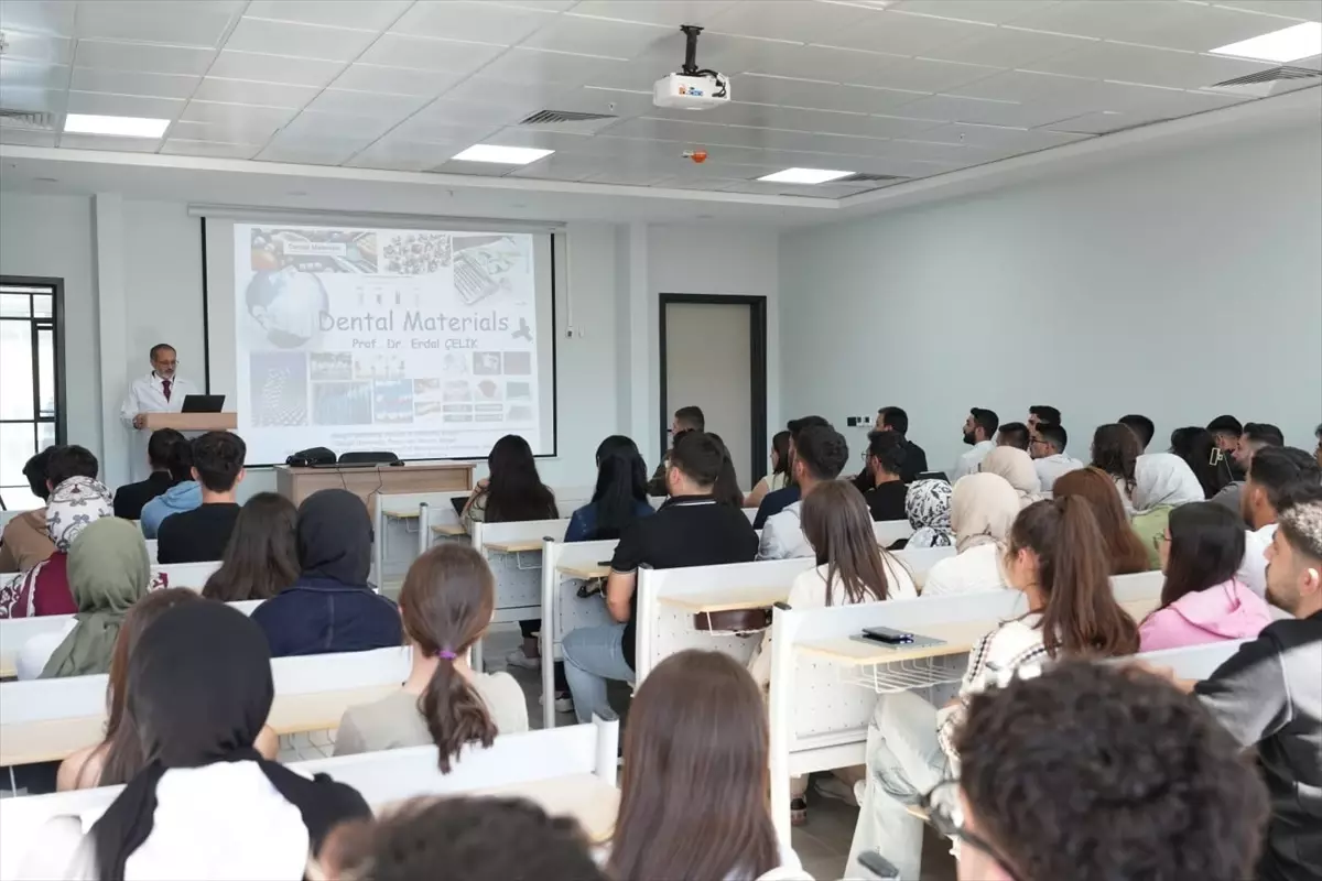Bingöl Üniversitesi'nde 'Filistin ve Gazze' Temalı İlk Ders