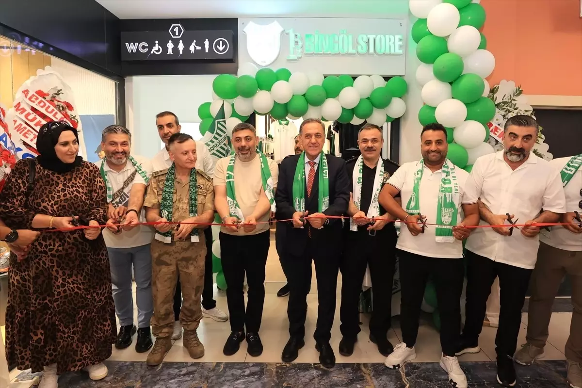 Bingöl'de 12 Bingölspor Butik Mağazası Açıldı