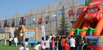 Bir Anadolu Şenliği Hakkari'de Başladı