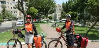İzmirli Çift 81 İli Pedal Çevirerek Gezmeyi Hedefliyor