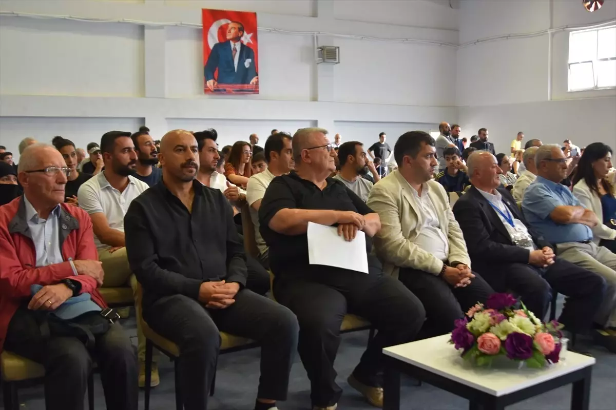 Bitlis'te Uluslararası Satranç Turnuvası Sona Erdi