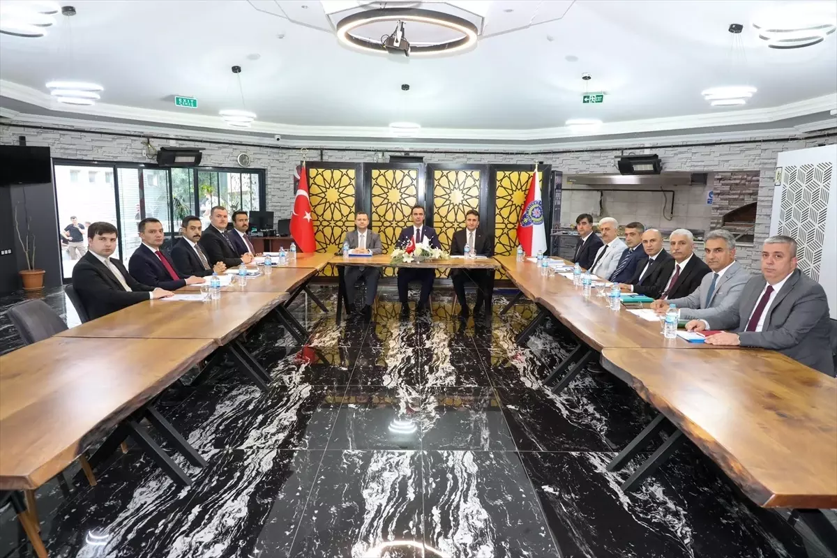 Bitlis'te 2025 Yılı Yatırım Programı Toplantısı Yapıldı