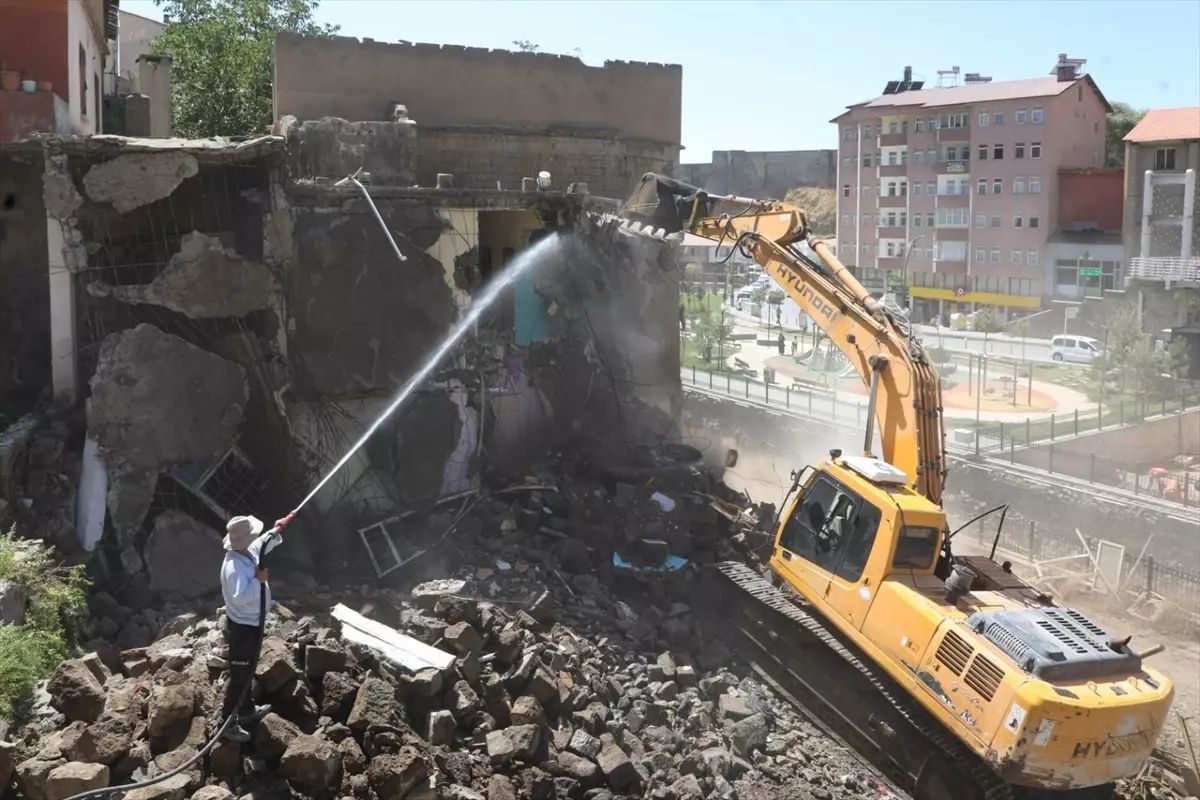 Bitlis’te Kentsel Dönüşüm Çalışmaları Devam Ediyor