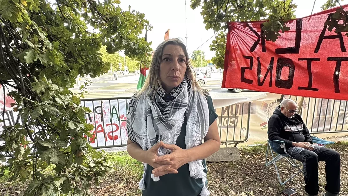 BM önünde çadır eylemi yapan Filistin destekçileri, Küresel Sumud Filosu'na koruma talep ediyor