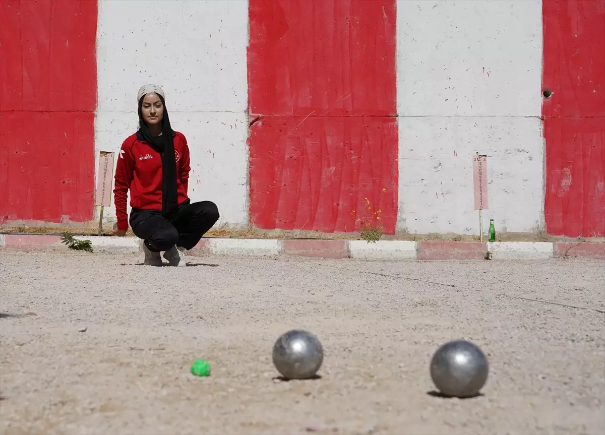 Bocce Milli Takımı'na Seçilen Ayşenur Korkmaz Dünya Şampiyonasında Derece Hedefliyor