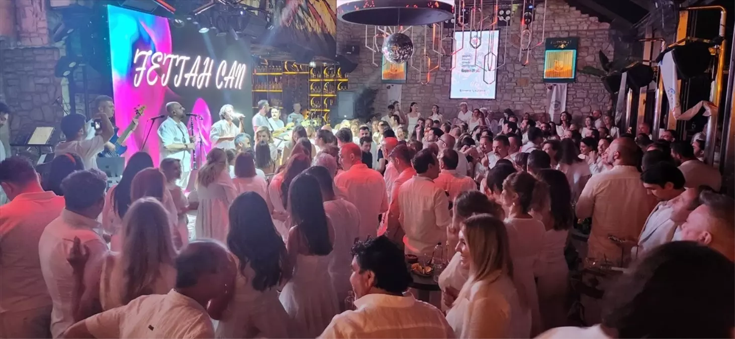 Bodrum'da 5. Beyaz Gece Etkinliği Düzenlendi