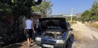Bolu'da Park Halindeki Otomobilde Yangın Çıktı