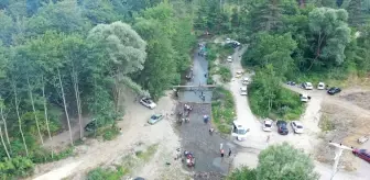 Bolu'da Sıcak Havadan Kaçış: Abant Deresi'nde Yoğunluk