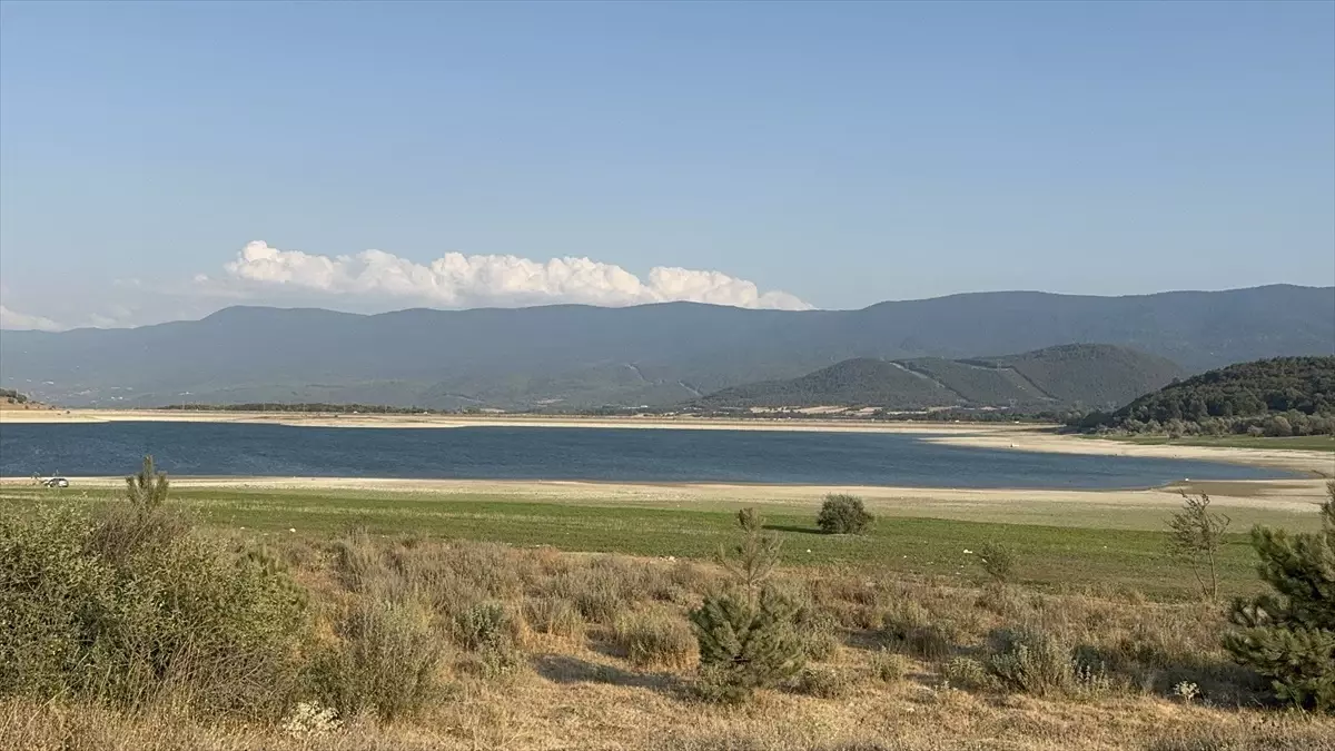 Bolu Gölköy Baraj Gölü'nde Su Seviyesi Yüzde 28'ye Düştü