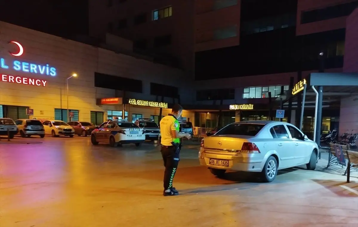Boyabat'ta Bıçaklı Kavga: Bir Kişi Yaralandı