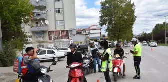 Boyabat'ta Güvenli Motosiklet Sürüşü Etkinliği Düzenlendi