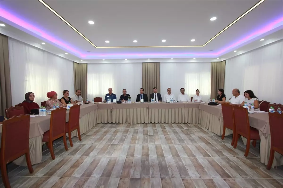 Bozyazı'da Eğitim Toplantısı Yapıldı