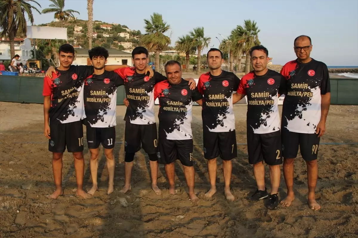 4. Geleneksel Zafer Kupası Plaj Voleybolu Turnuvası Başladı
