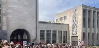 Brüksel'de Gazetecilere Yönelik Katliamı Protesto Etti