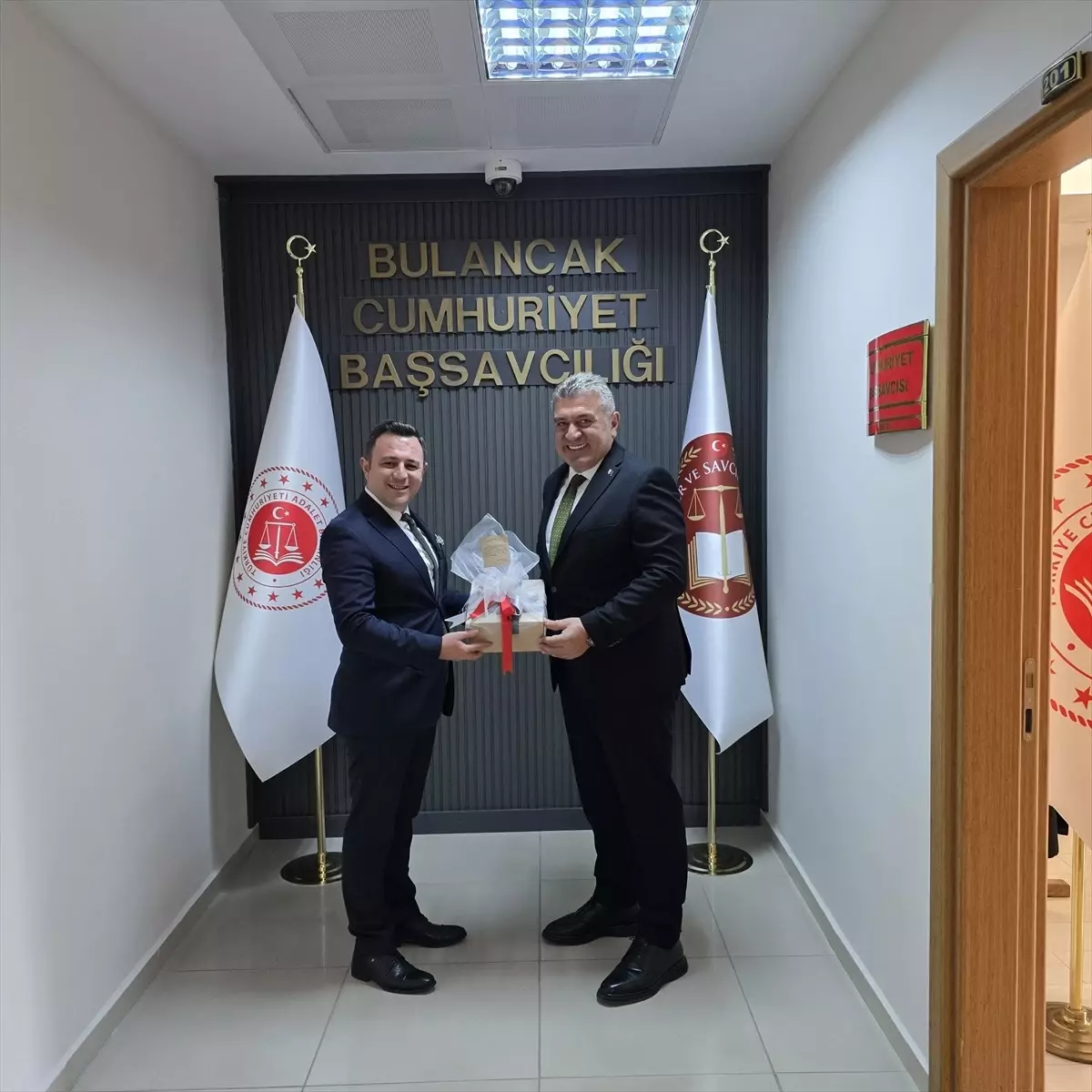 Başkan Sıbıç, Görev Yeri Değişen Yetkilileri Ziyaret Etti