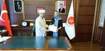 Almanya'dan Bingöl'e Gelen Gergana Schirmer İhtida Töreniyle Müslüman Oldu
